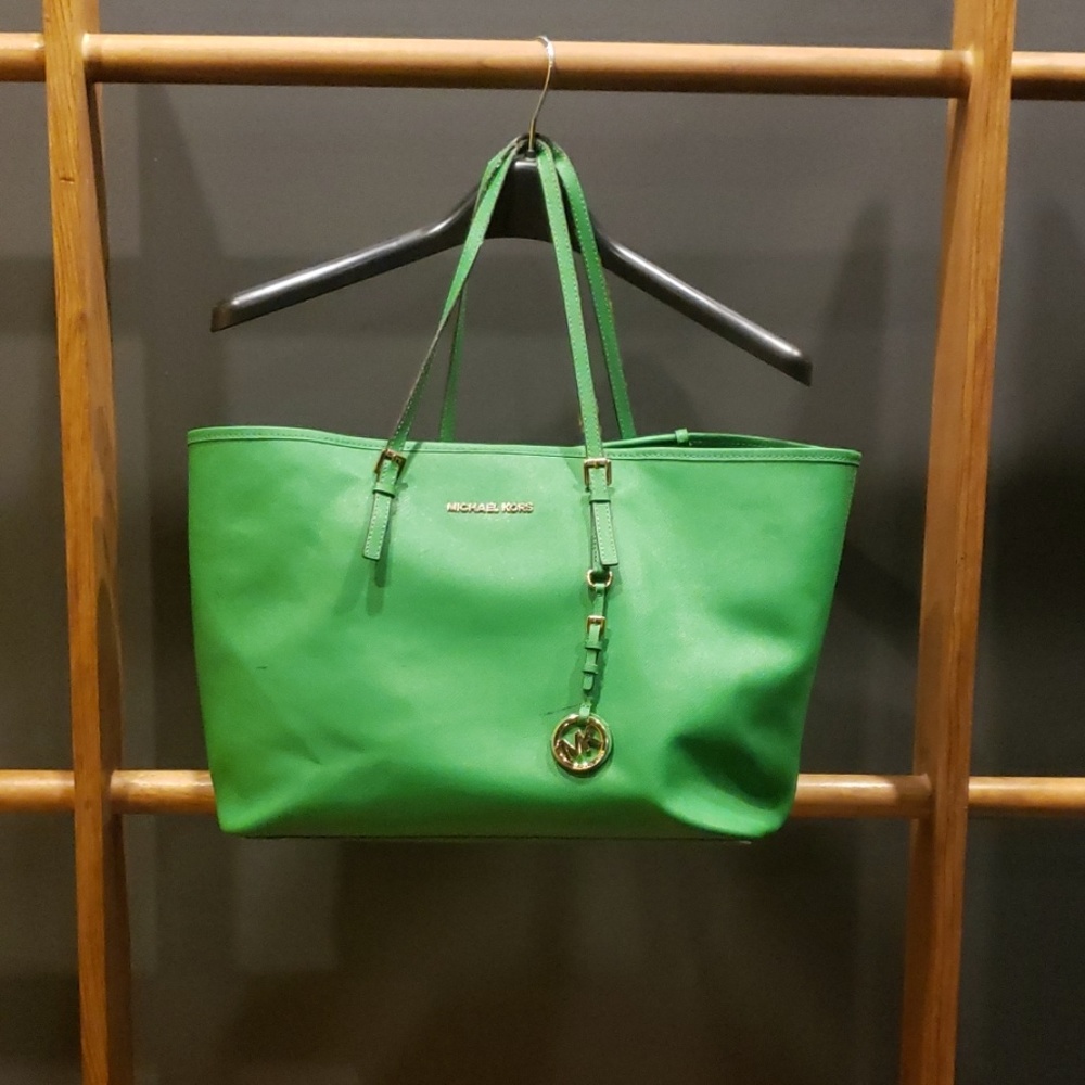 MK TOTE BAG 🍏
